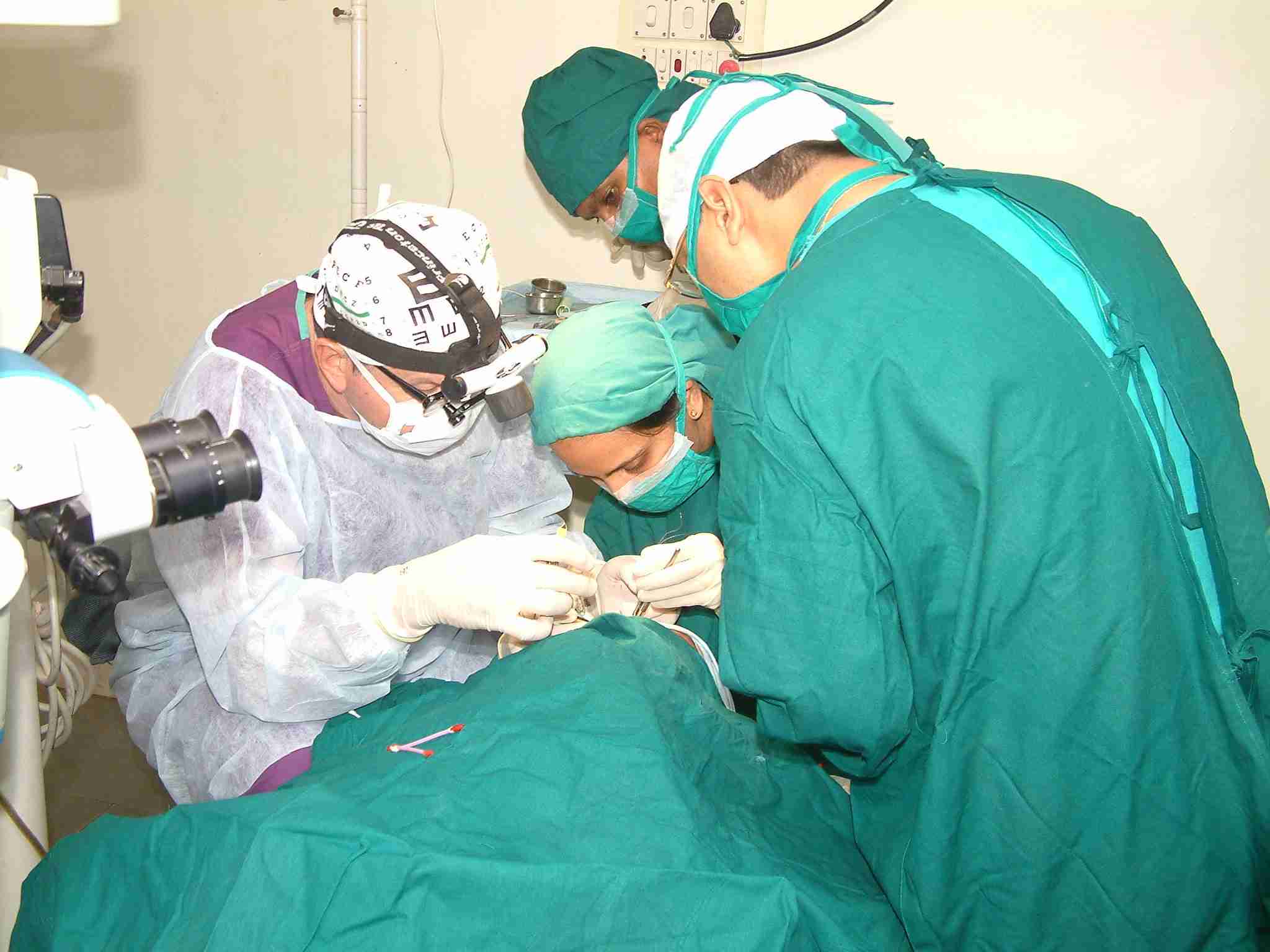 Ophthalmology surgical training at Drashti Netralaya