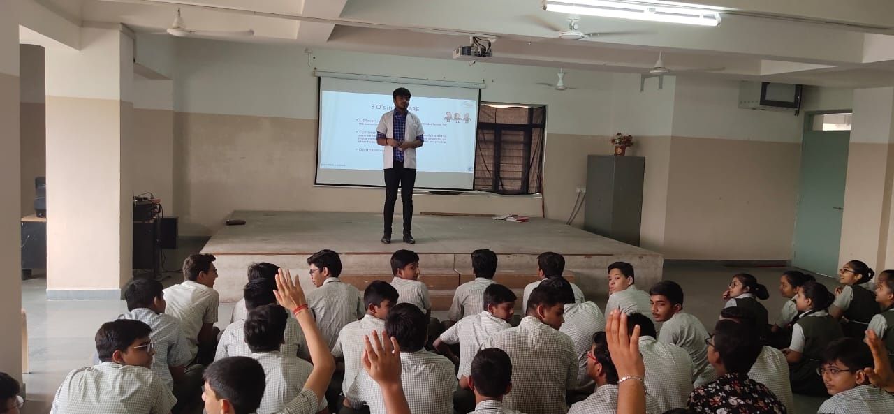 Paramedical and optometry education at Drashti Netralaya